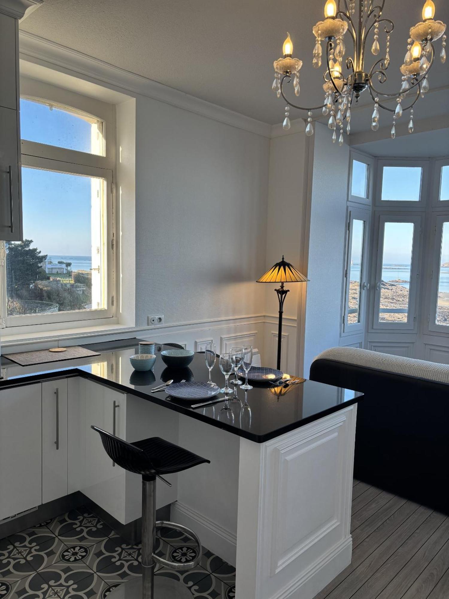 Villa Xixe Vue Mer Dinard Bilik gambar